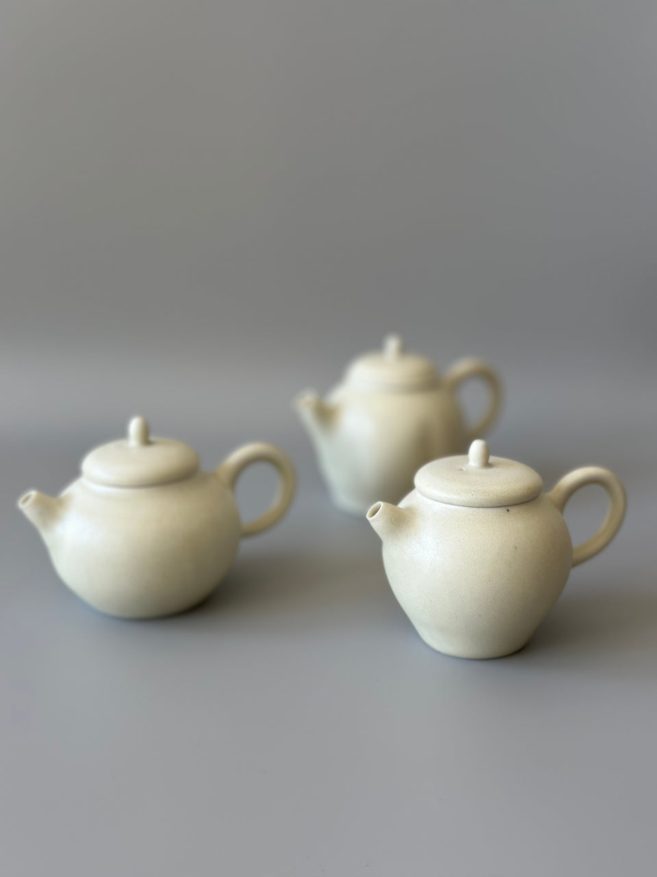 Warmy Beige Teapot A20