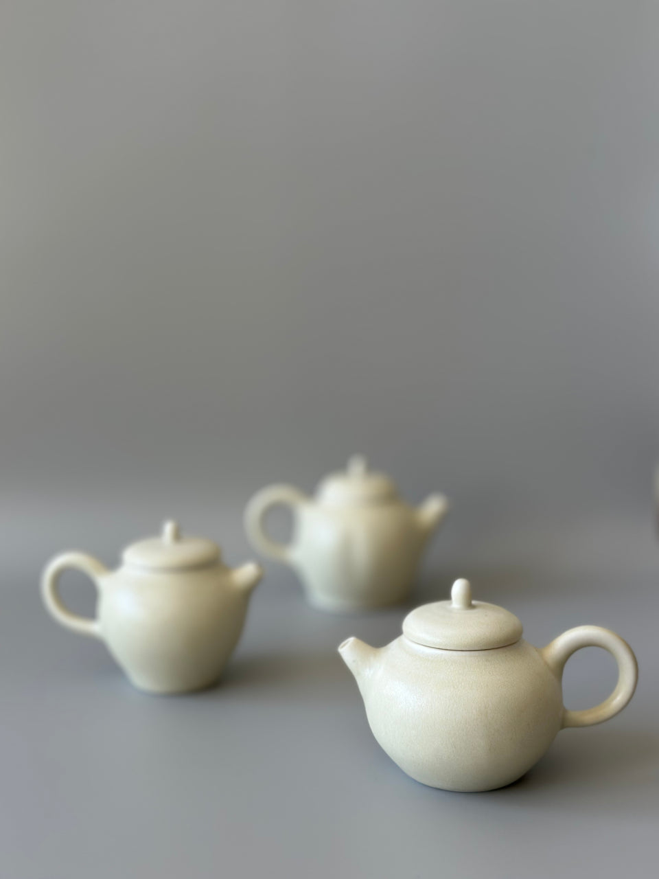 Warmy Beige Teapot A20