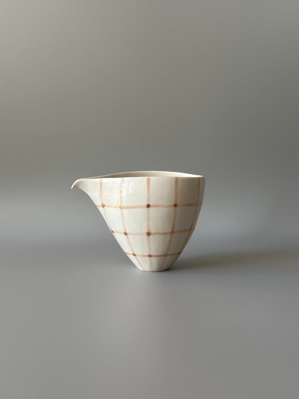 Soothing Grid Tea Pitcher