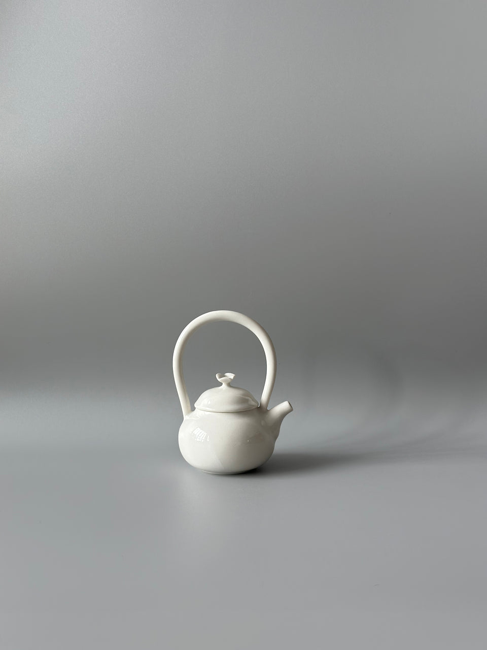 Mini petal beam teapot