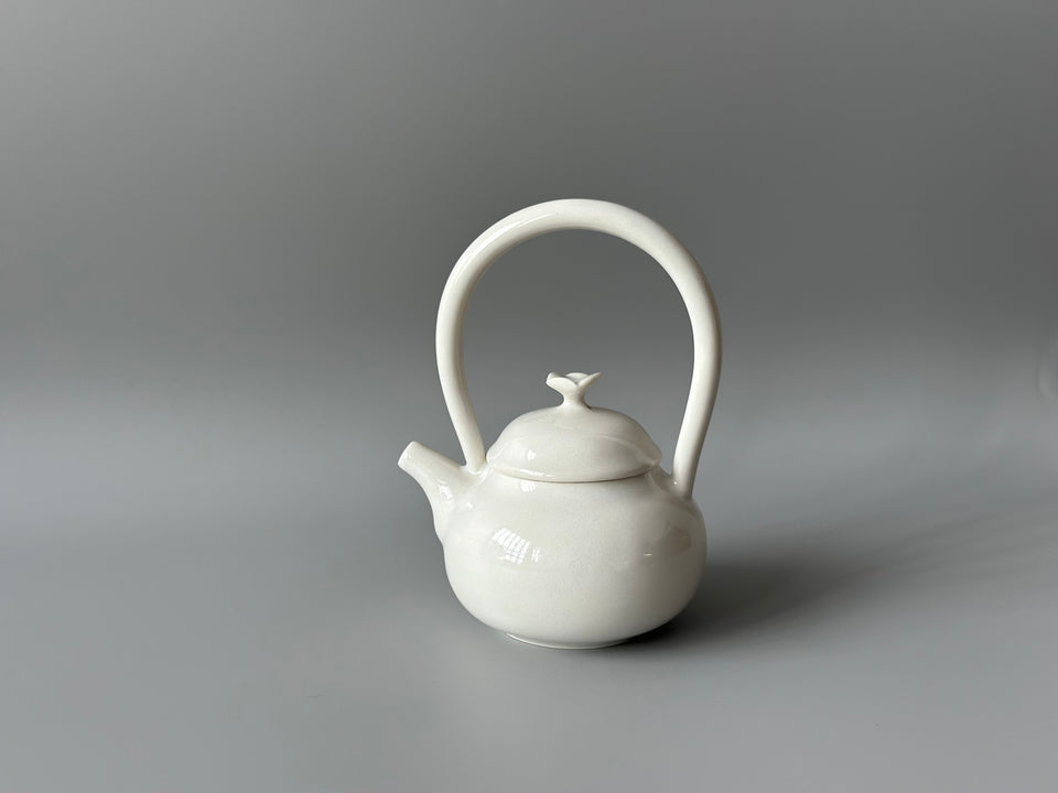 Mini petal beam teapot