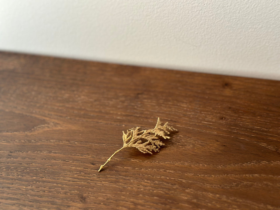 Artisan Brass Tea Needle Rest - Feather Leaf